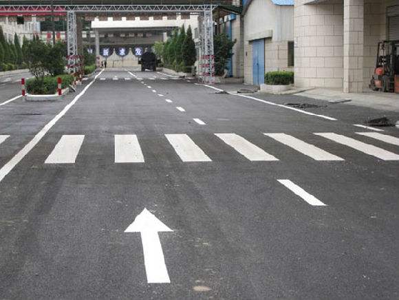 林芝地区道路划线